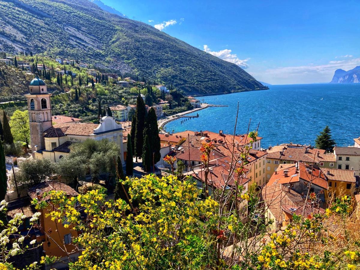 Vistalago Torbole Torbole Sul Garda Exterior foto
