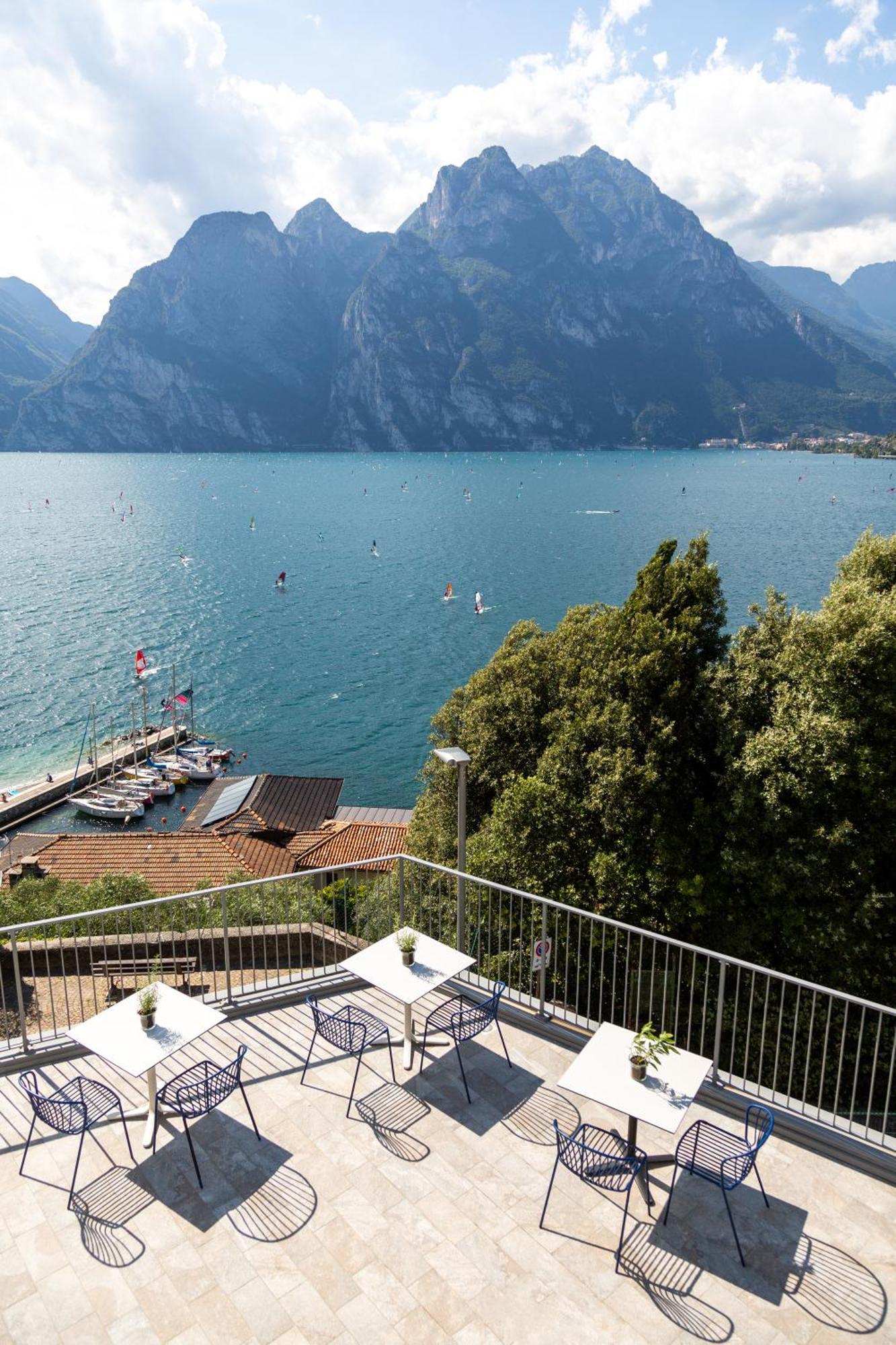 Vistalago Torbole Torbole Sul Garda Exterior foto
